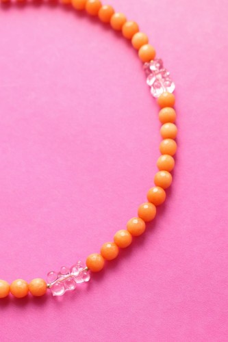 Strawberry necklace white (1)